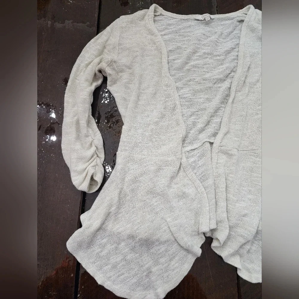 #056 Candies Small Open cream & gold Cardigan - Picture 7 of 12